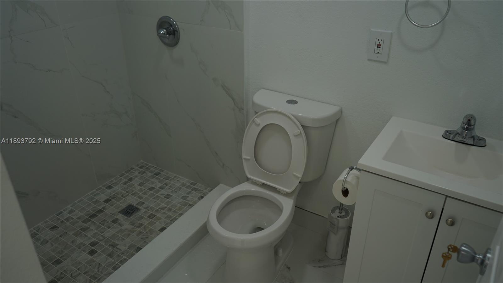 LAKE FOREST SEC 4 - Residential