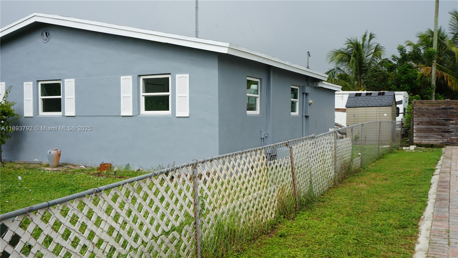 LAKE FOREST SEC 4 - Residential