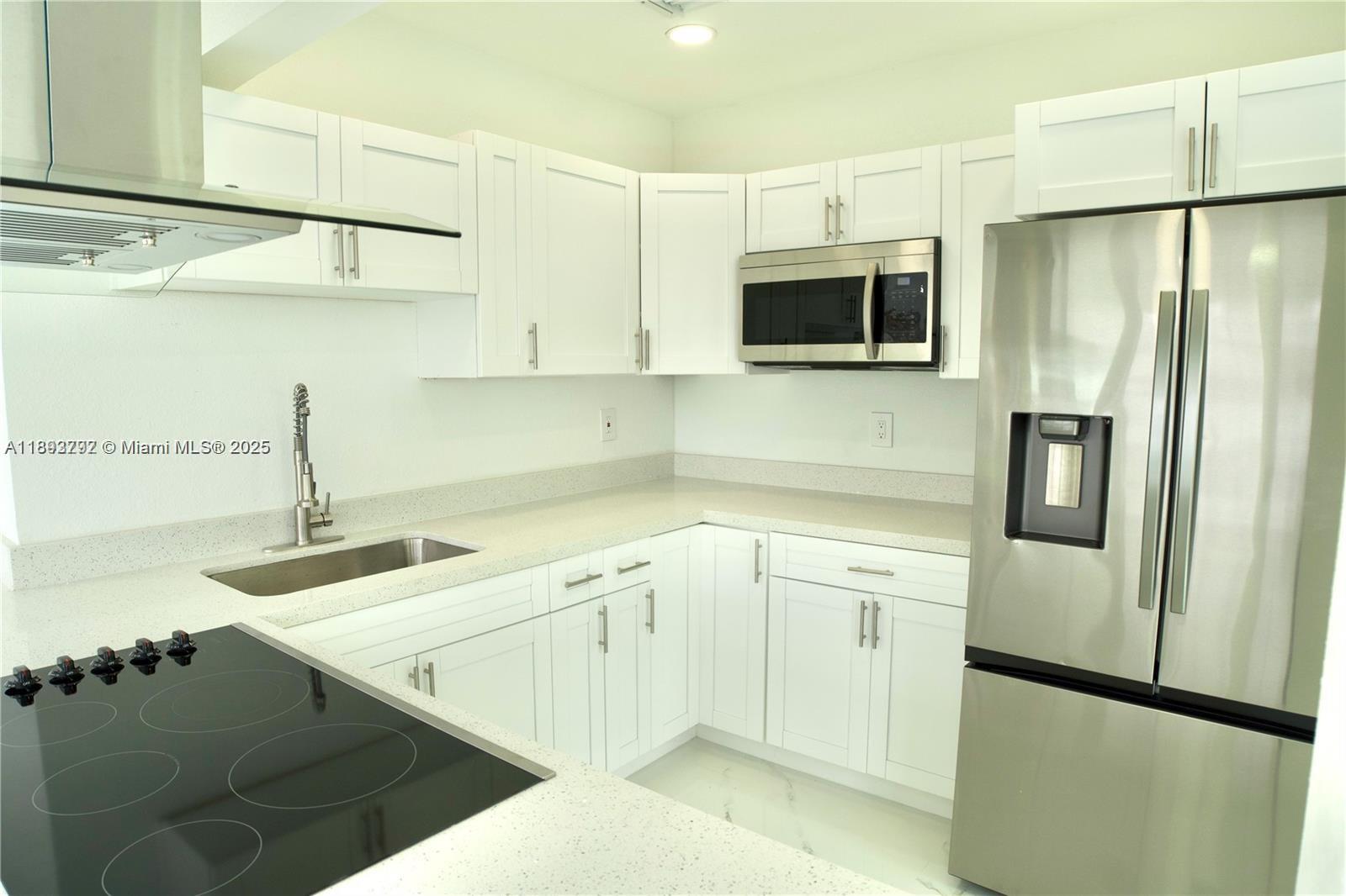 LAKE FOREST SEC 4 - Residential