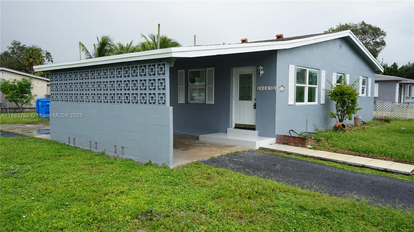 LAKE FOREST SEC 4 - Residential