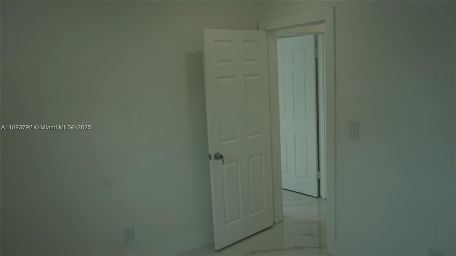 LAKE FOREST SEC 4 - Residential