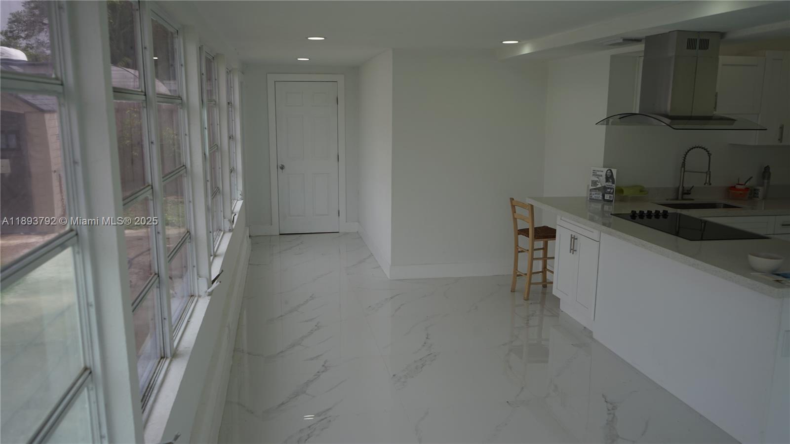 LAKE FOREST SEC 4 - Residential