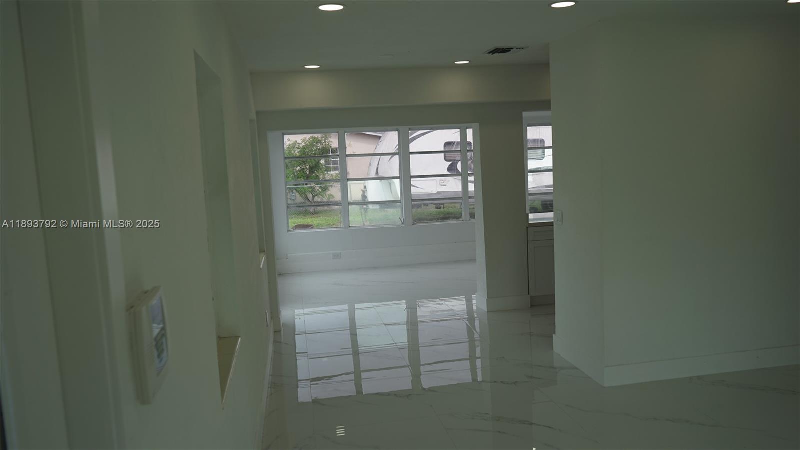 LAKE FOREST SEC 4 - Residential