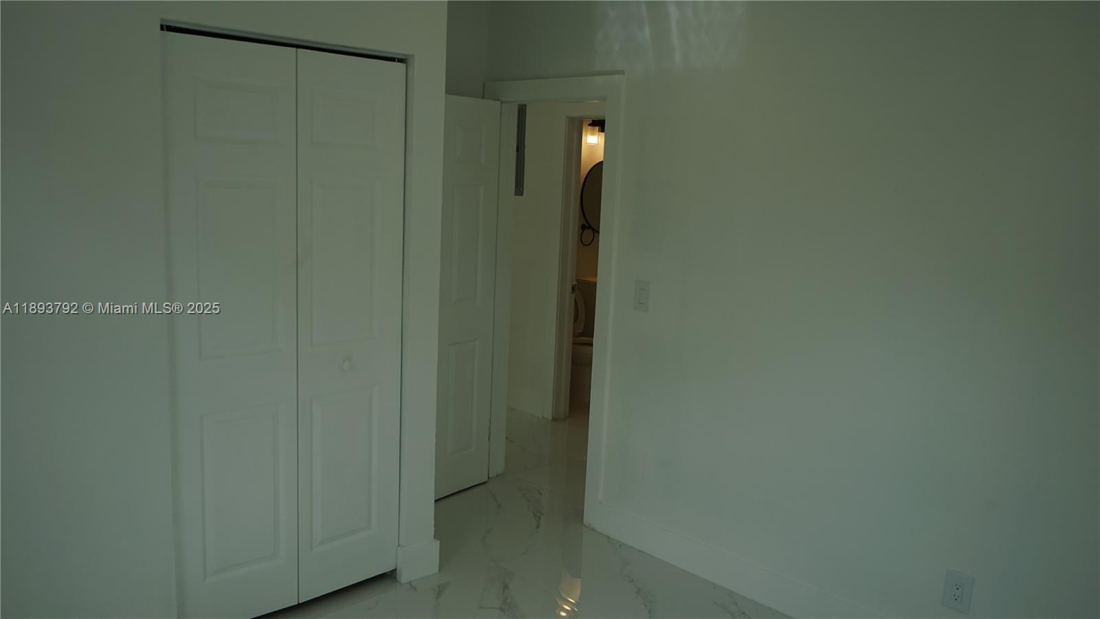 LAKE FOREST SEC 4 - Residential