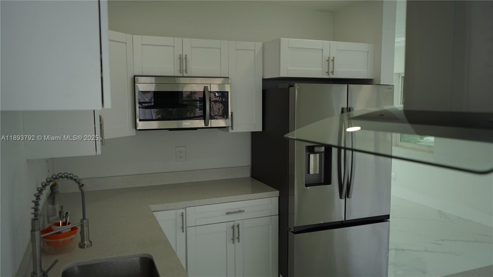 LAKE FOREST SEC 4 - Residential