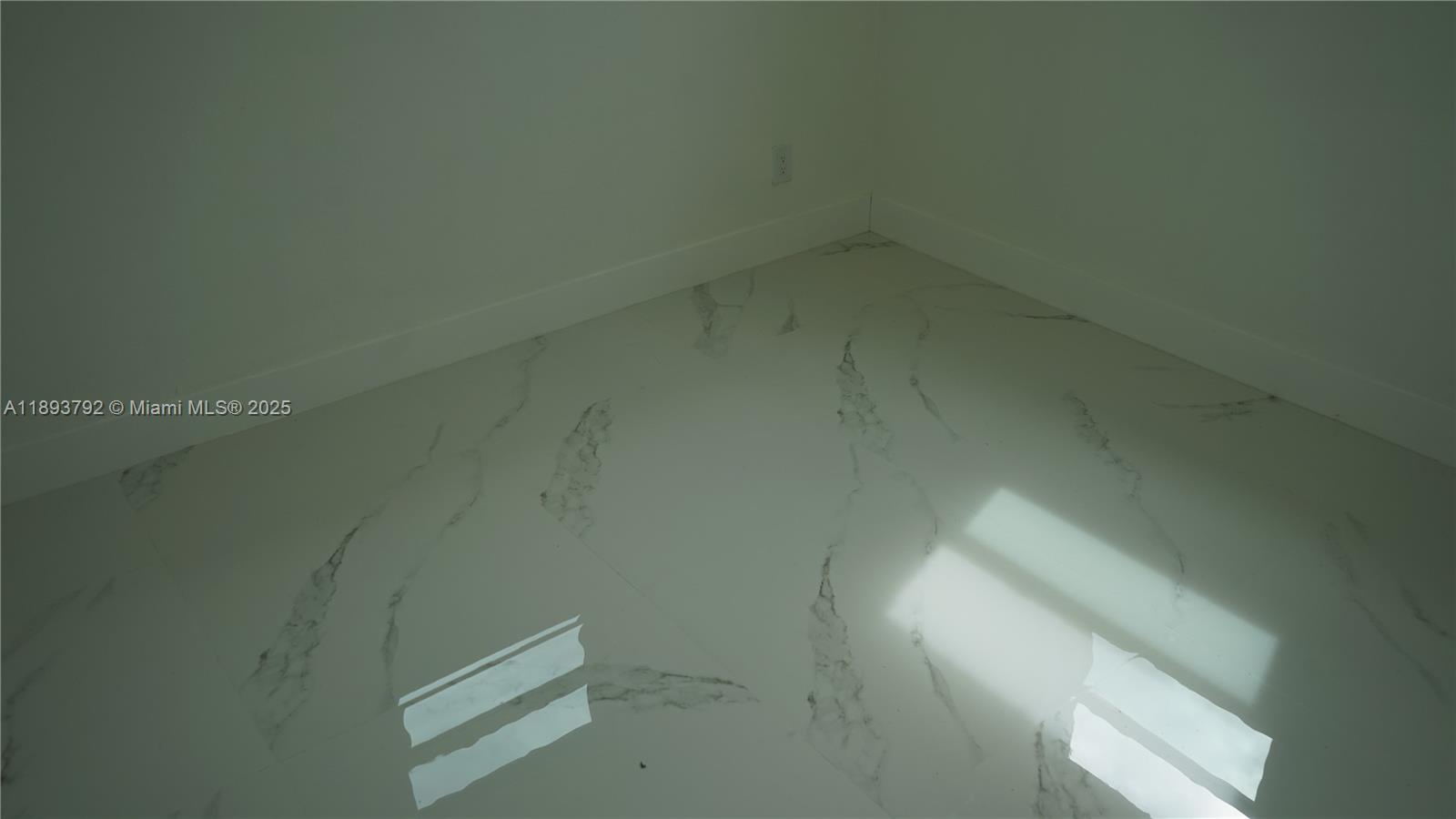 LAKE FOREST SEC 4 - Residential