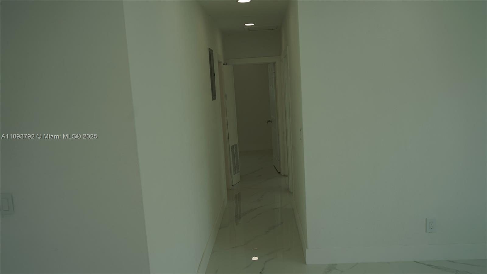 LAKE FOREST SEC 4 - Residential