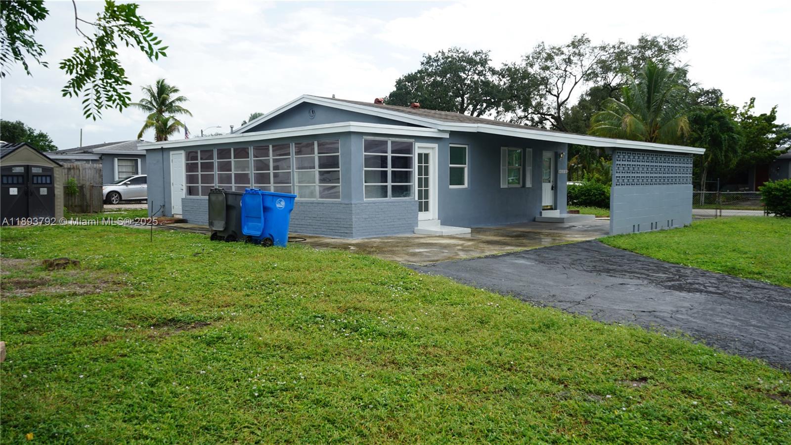 LAKE FOREST SEC 4 - Residential