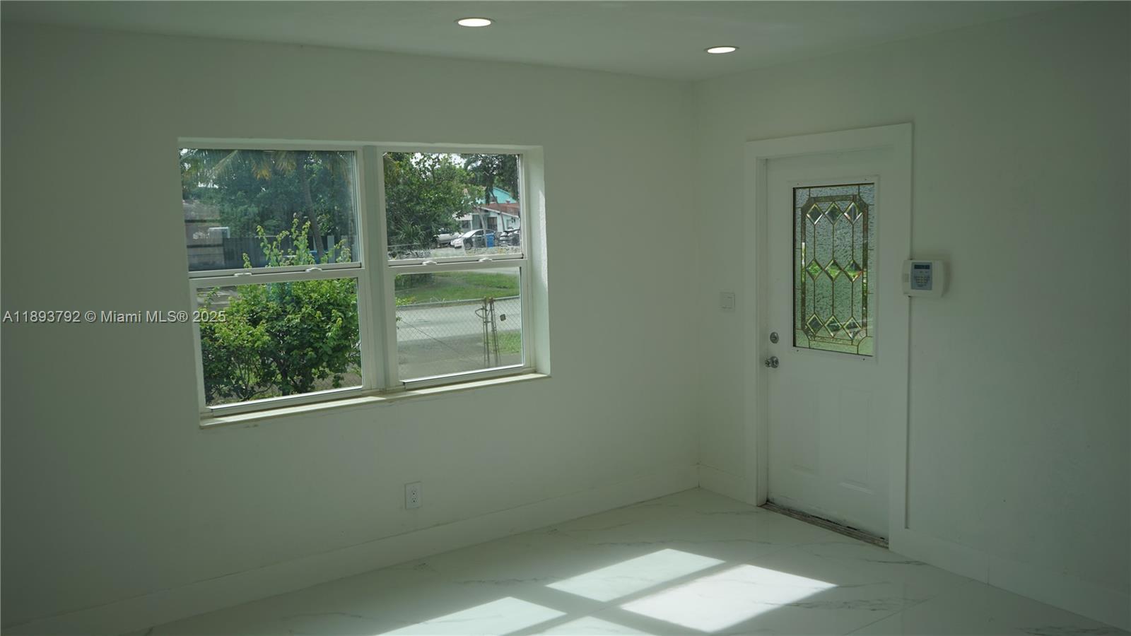 LAKE FOREST SEC 4 - Residential