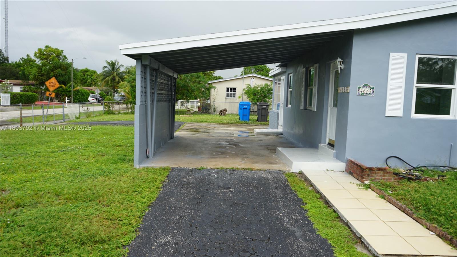 LAKE FOREST SEC 4 - Residential