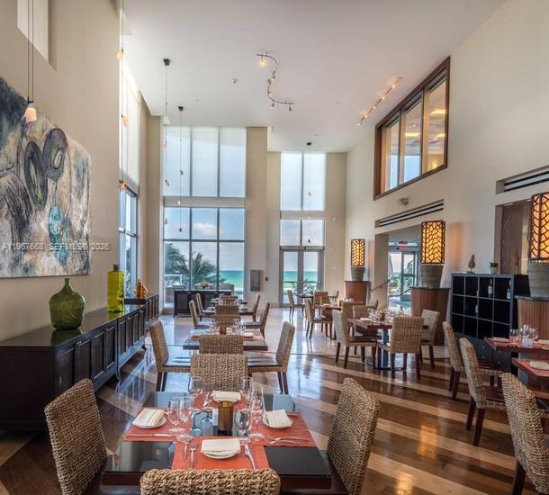 M RESORT RESIDENCES CONDO - Residential