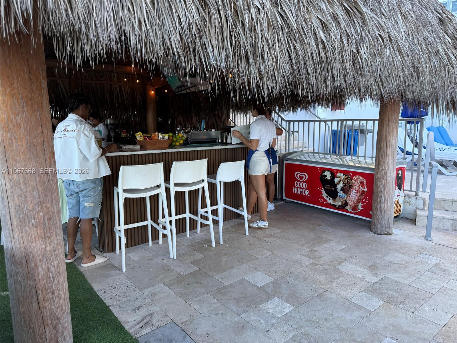 M RESORT RESIDENCES CONDO - Residential