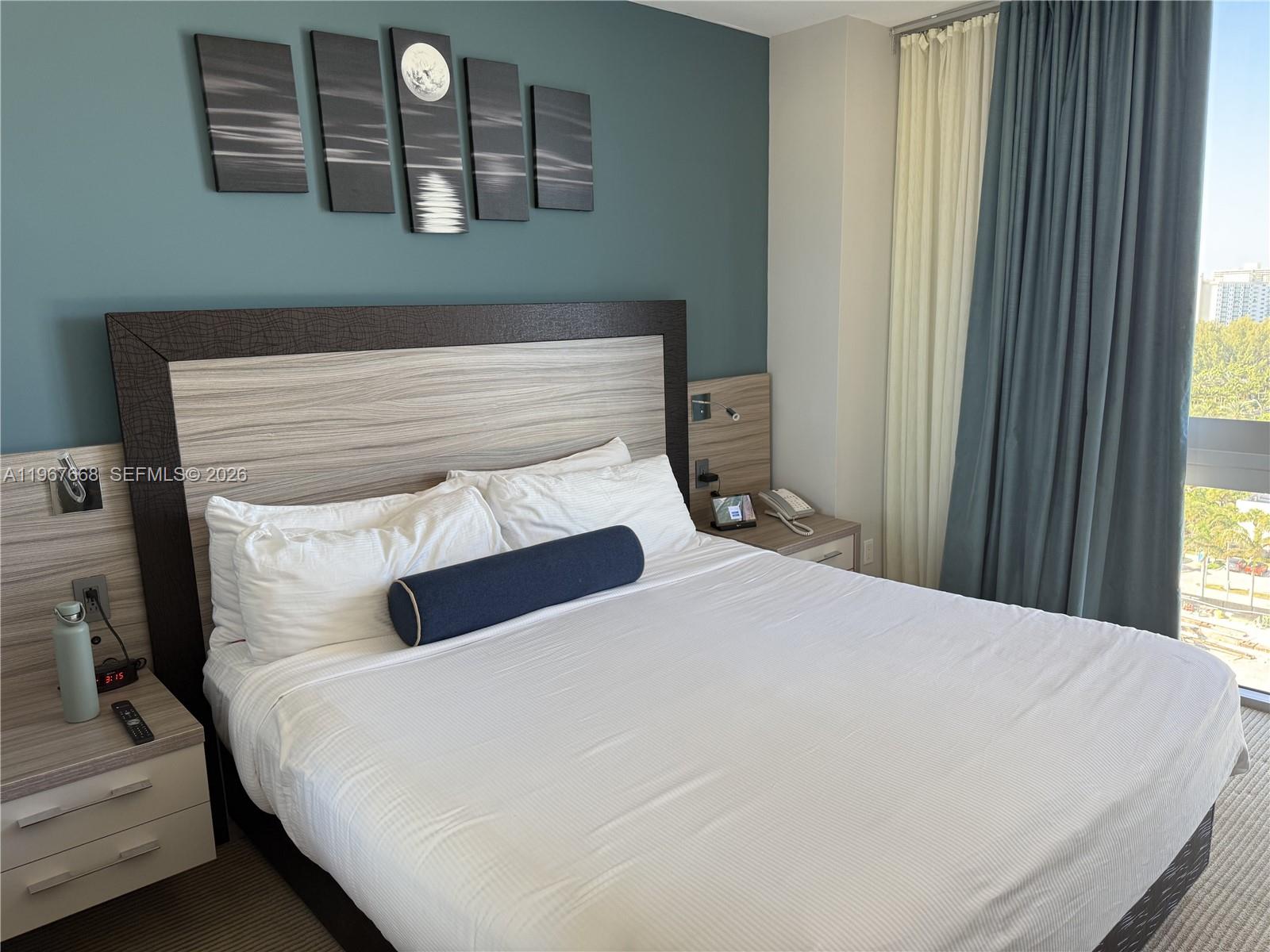 M RESORT RESIDENCES CONDO - Residential