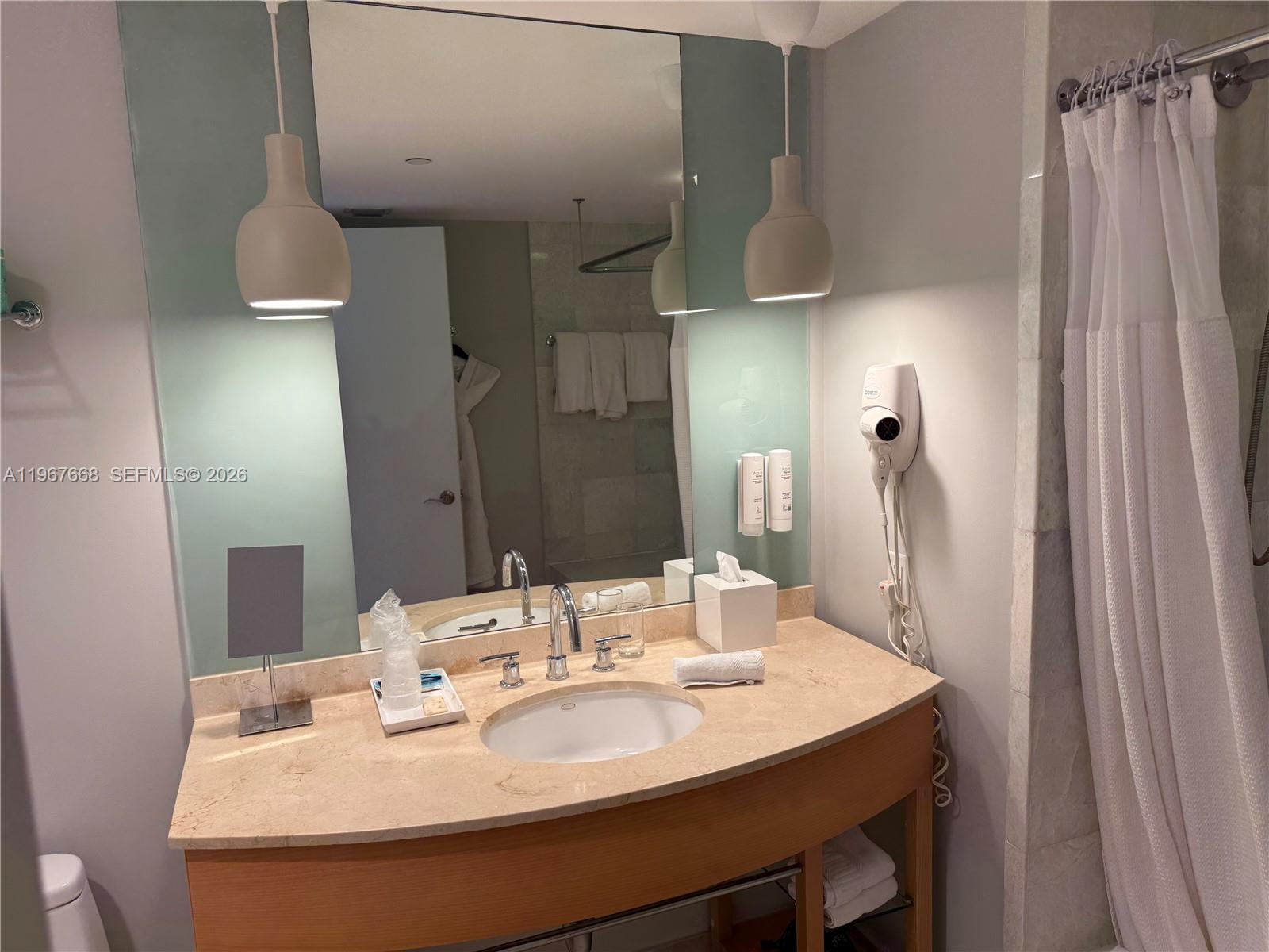 M RESORT RESIDENCES CONDO - Residential