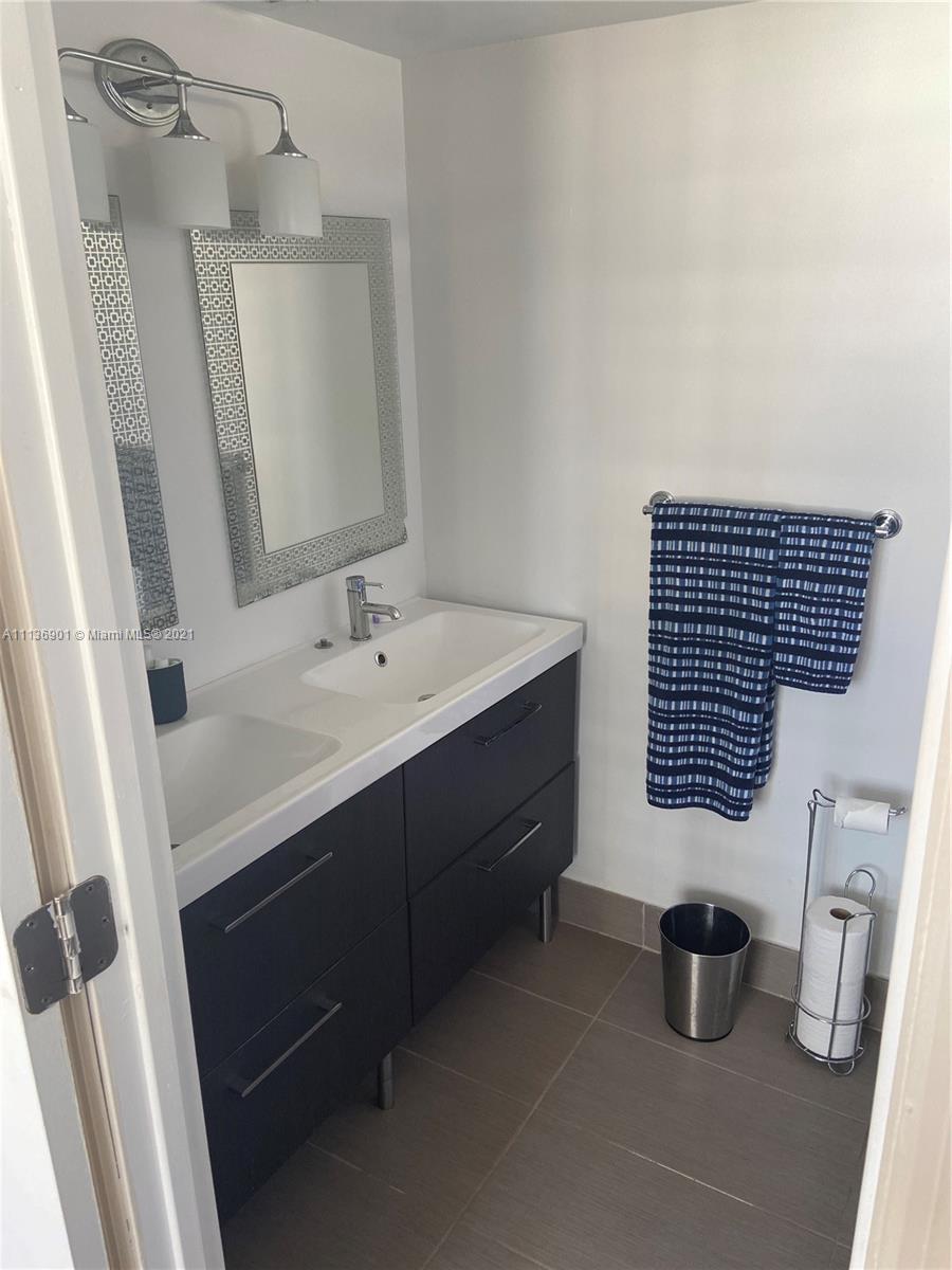 VILLA ROYAL CONDO - Residential Lease