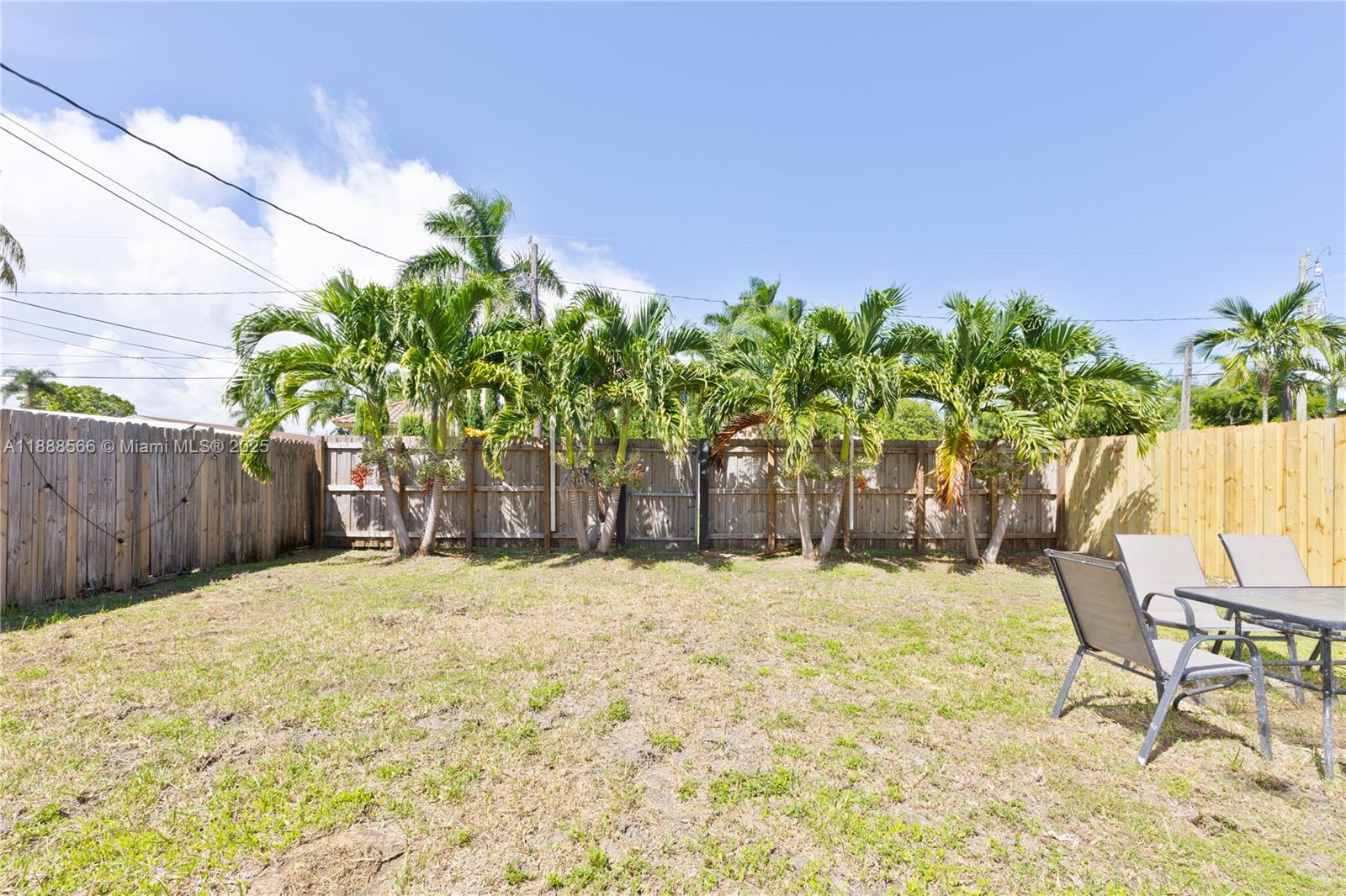 HOLLYWOOD SOUTH SIDE ADD - Residential