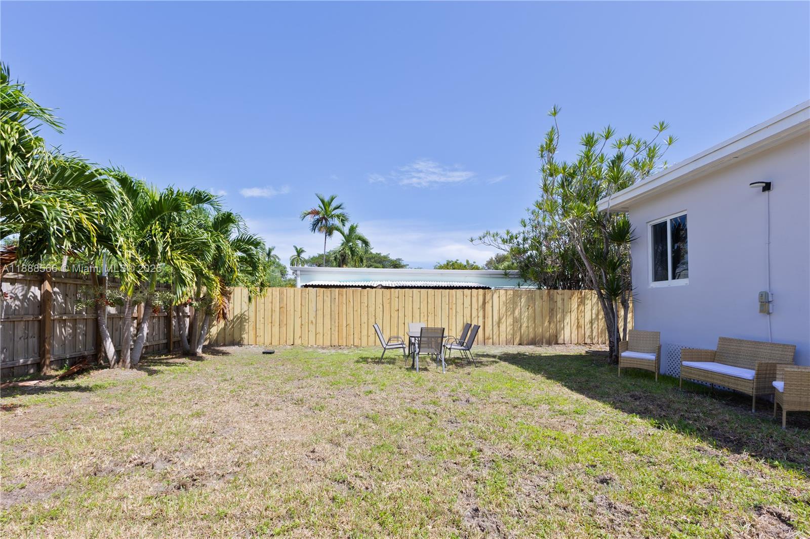 HOLLYWOOD SOUTH SIDE ADD - Residential