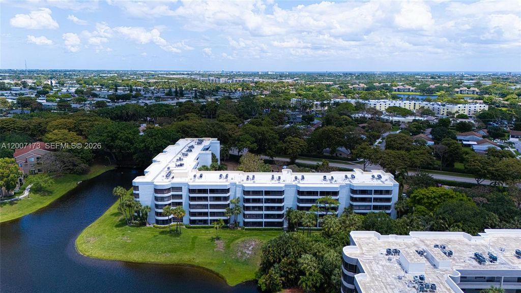 Photo of 1850 Homewood Blvd #5010, Delray Beach, FL 33445 (MLS # A12007173)