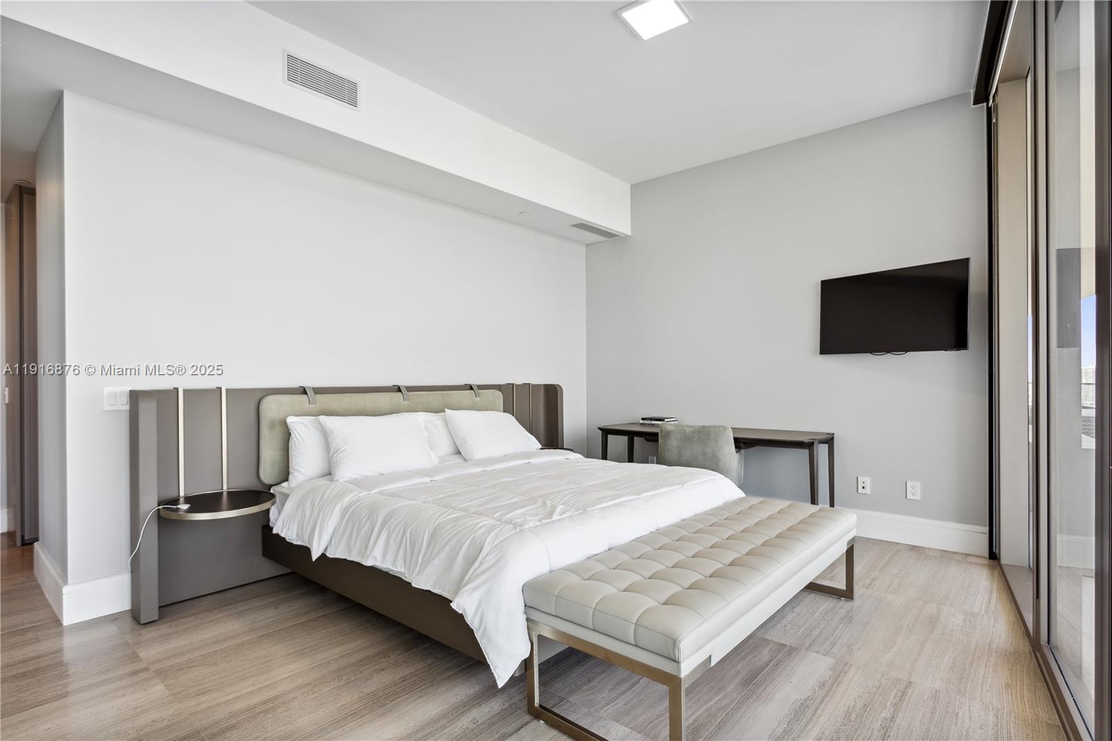 18975 COLLINS CONDO - Residential Lease