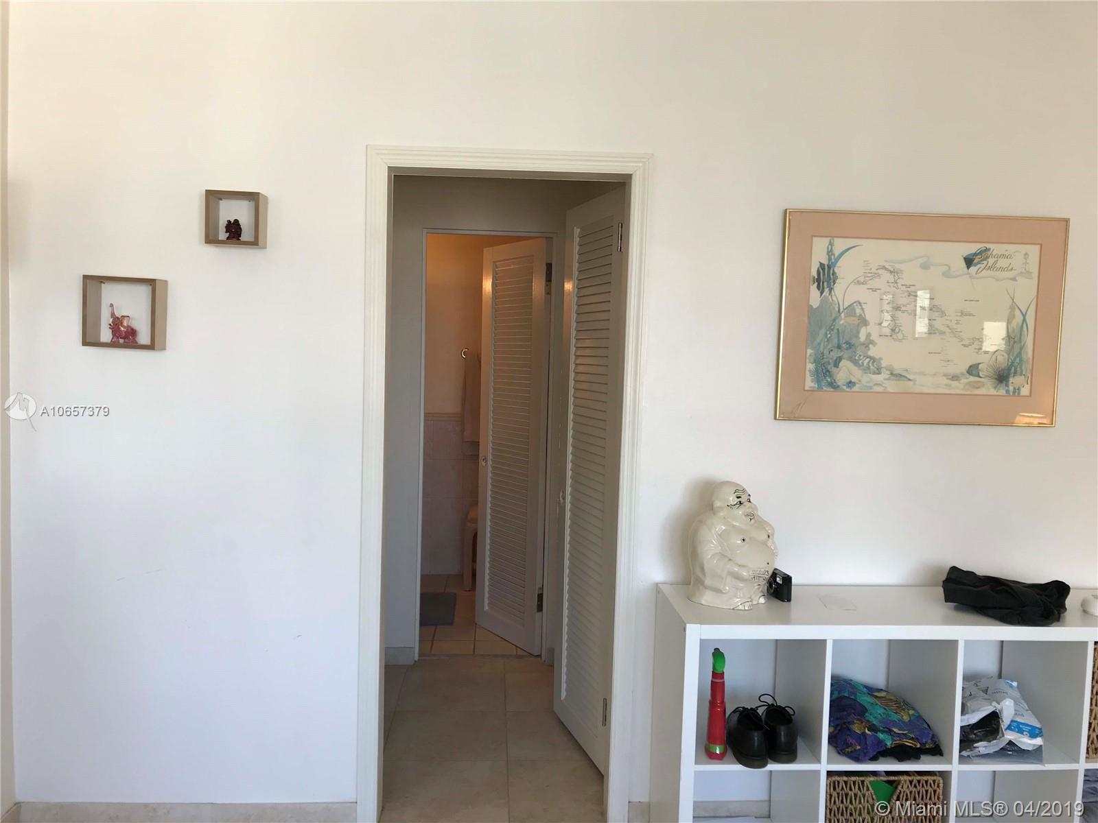 BISCAYNE 21 CONDO - Residential Lease