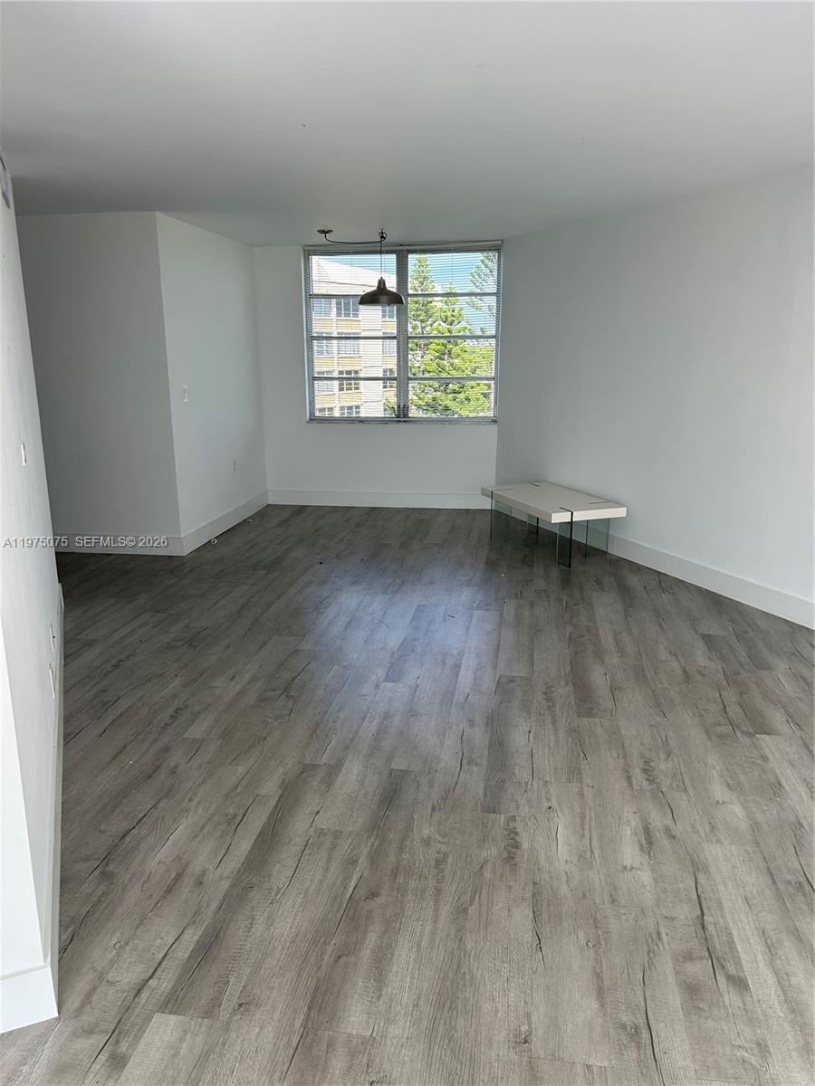 ENVIRON I CONDO 9 - Residential Lease