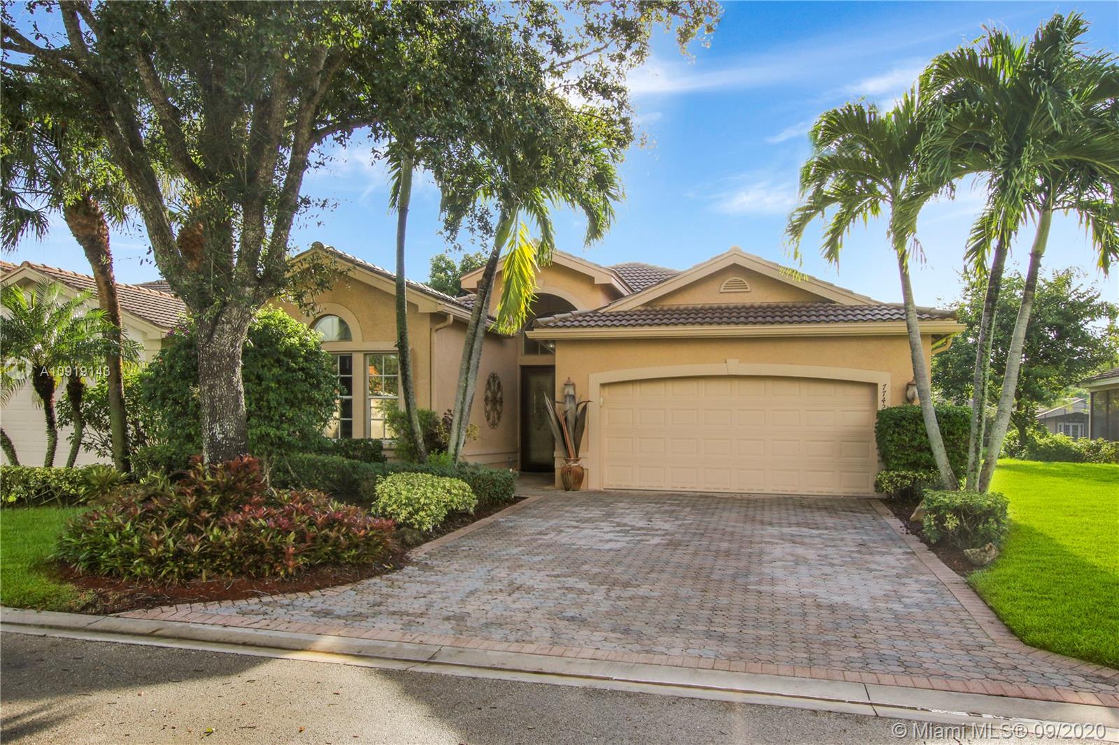 VALENCIA SHORES 3 - Residential