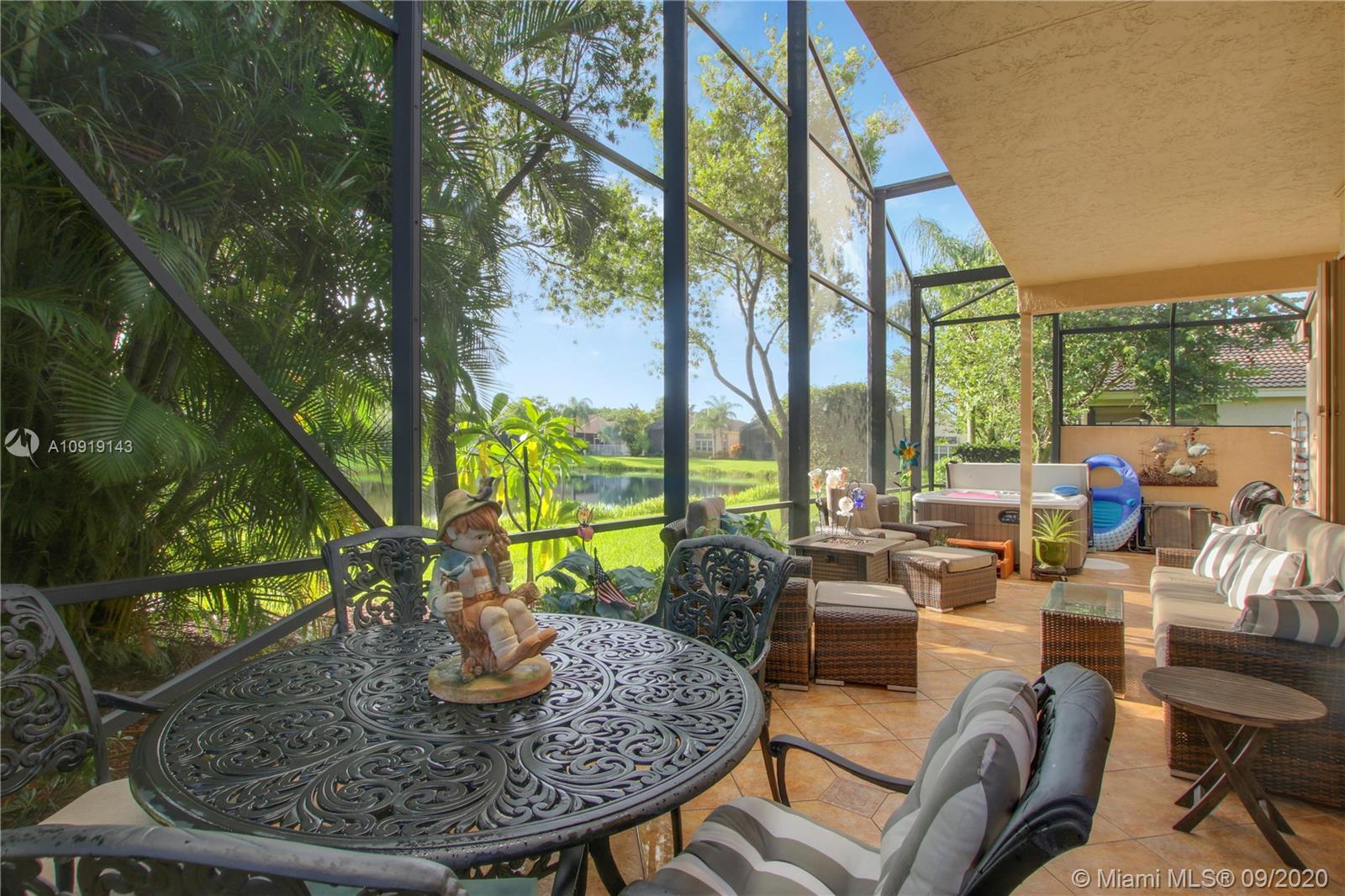 VALENCIA SHORES 3 - Residential