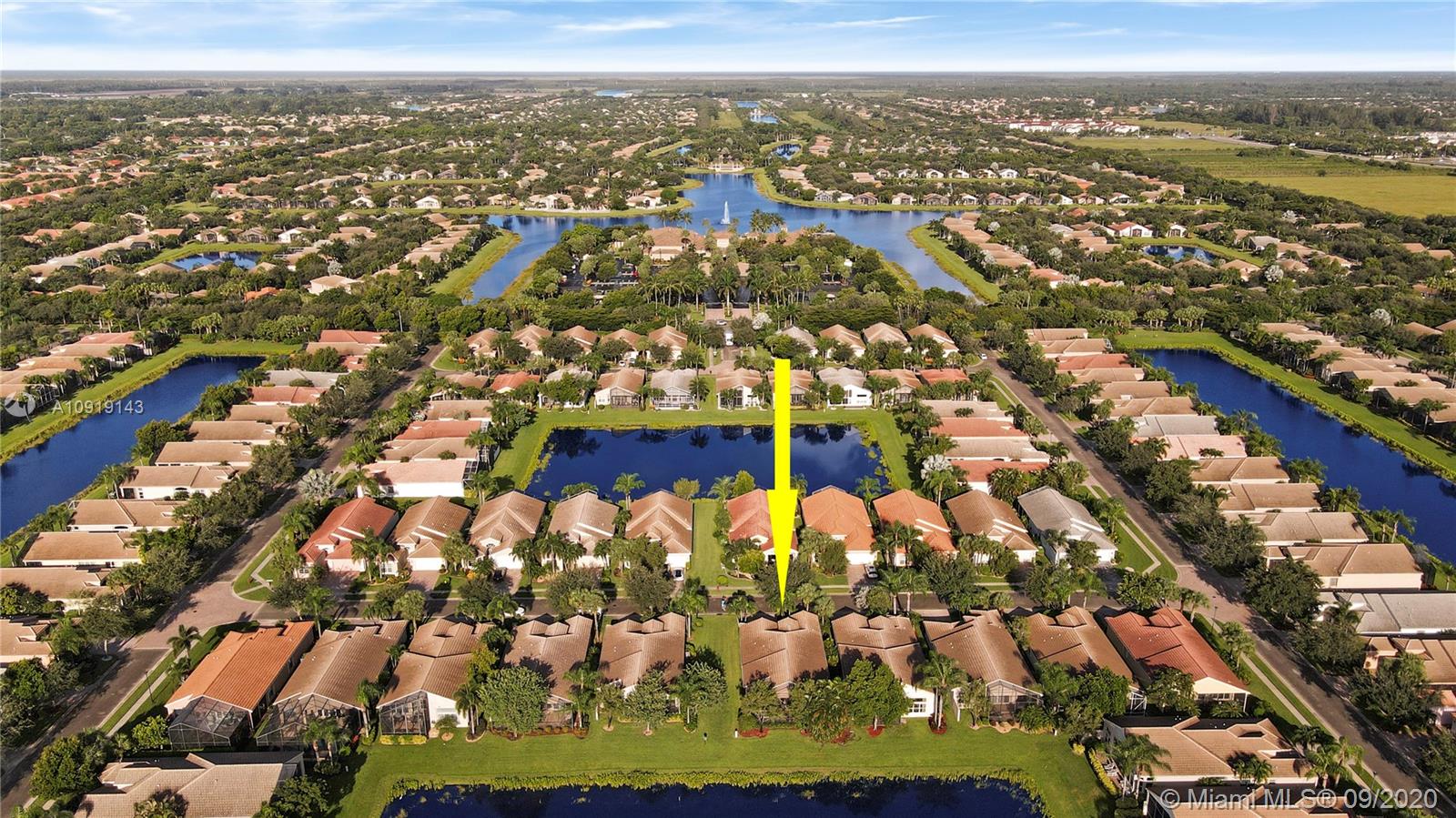 VALENCIA SHORES 3 - Residential