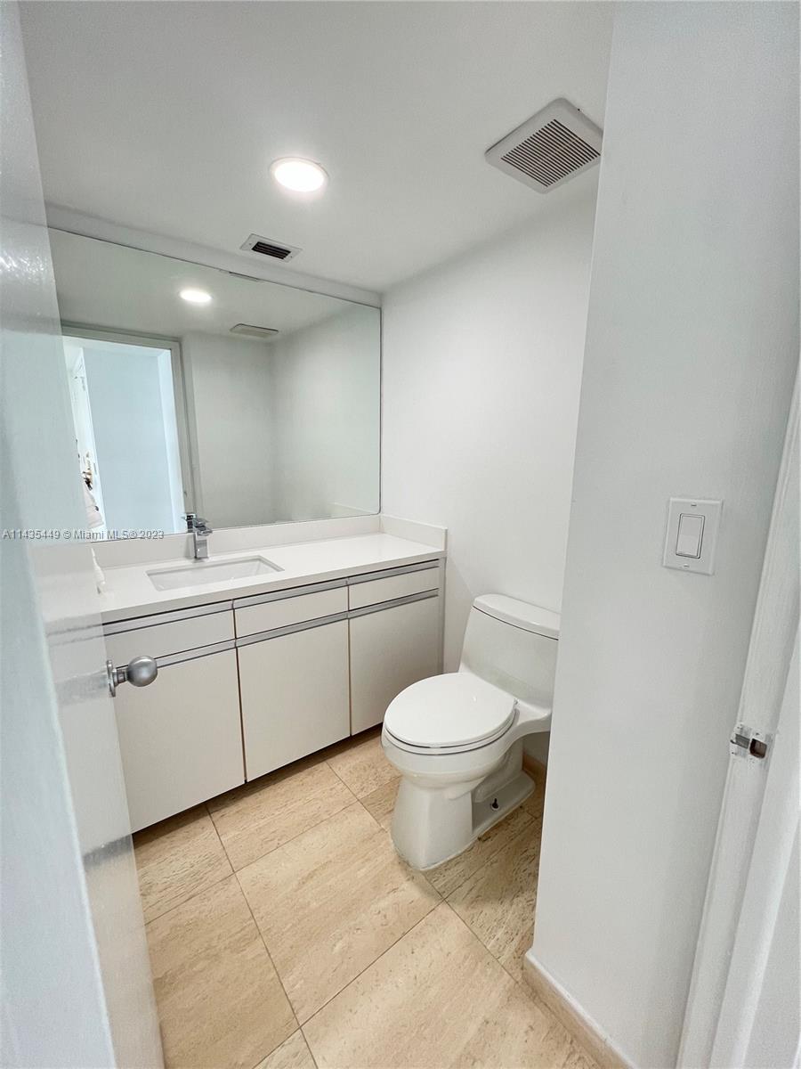 NINE ISLAND AVENUE CONDO - Residential