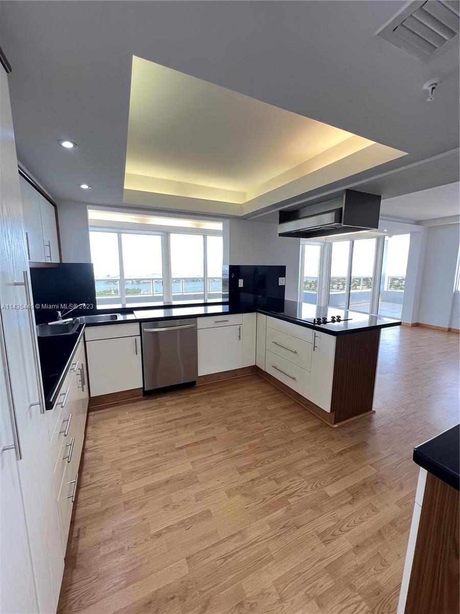 NINE ISLAND AVENUE CONDO - Residential