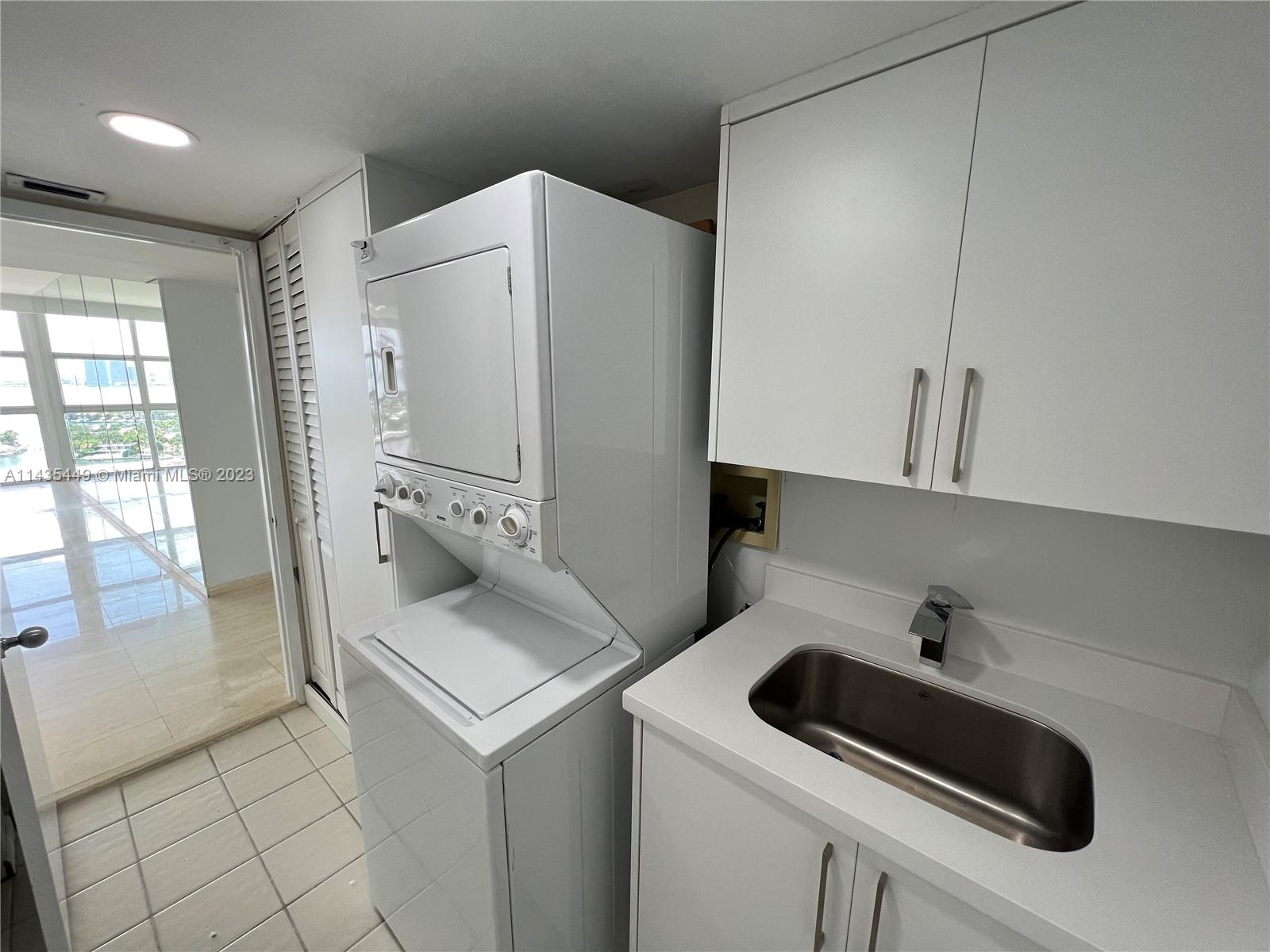 NINE ISLAND AVENUE CONDO - Residential