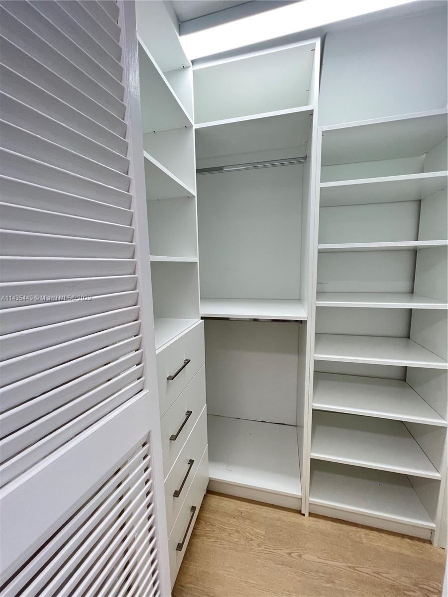 NINE ISLAND AVENUE CONDO - Residential