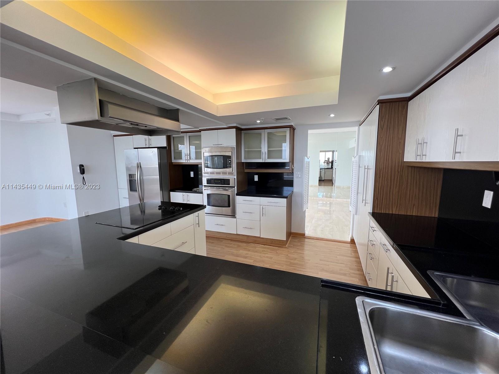 NINE ISLAND AVENUE CONDO - Residential