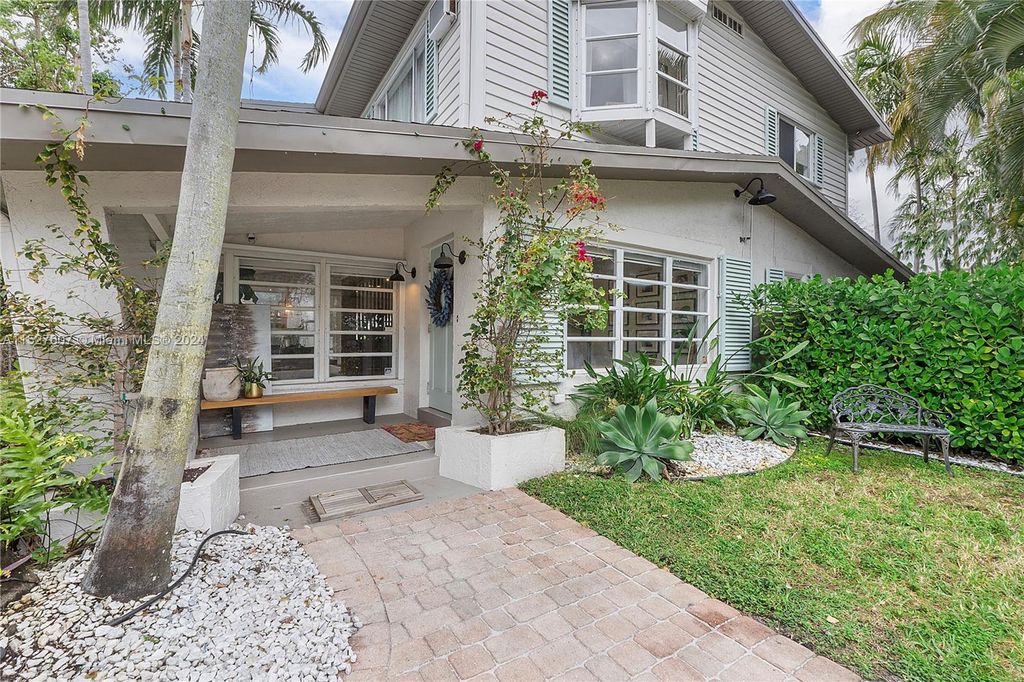 Photo of 3509 NE 20th Ave, Oakland Park, FL 33308 (MLS # A11527607)