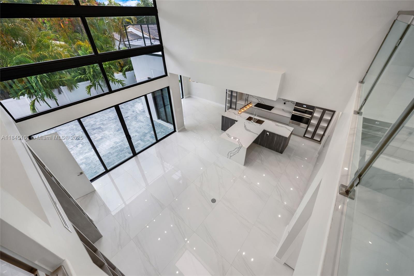 MACARTHUR PARK - Residential