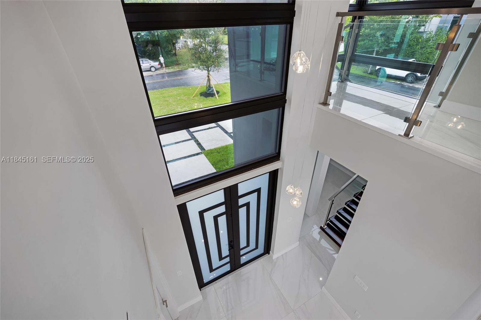 MACARTHUR PARK - Residential