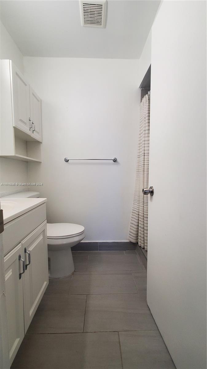 Arrowhead Condo - Residential