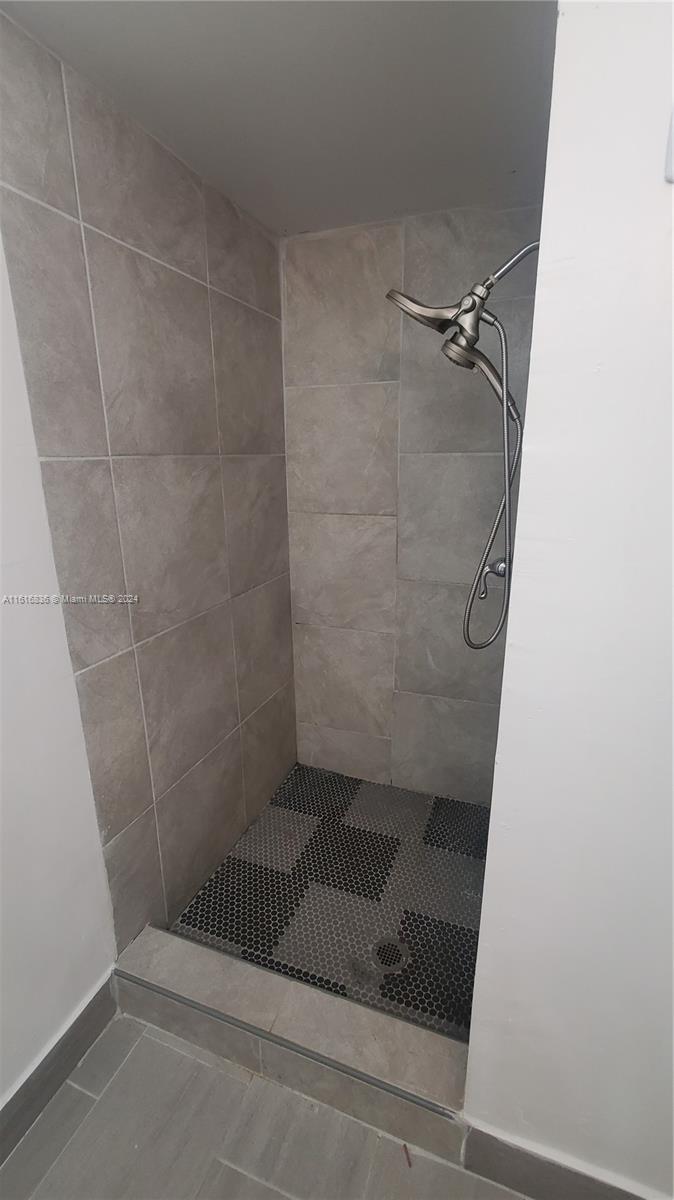 Arrowhead Condo - Residential