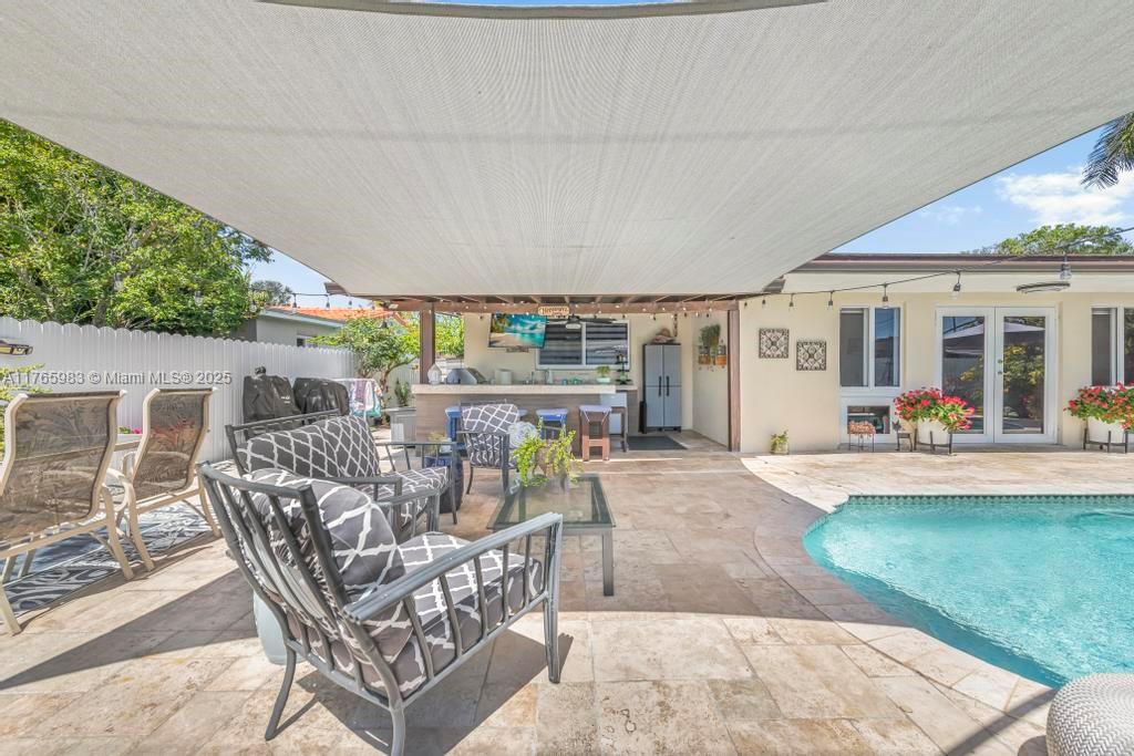 PALM SPRINGS LAKES 3RD AD - Residential