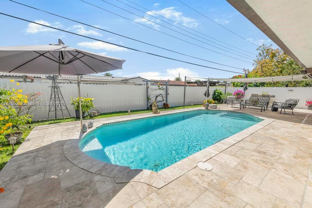 PALM SPRINGS LAKES 3RD AD - Residential