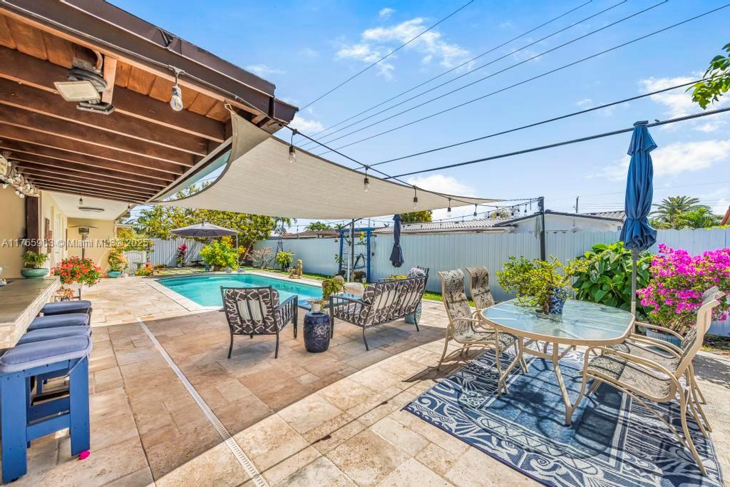 PALM SPRINGS LAKES 3RD AD - Residential
