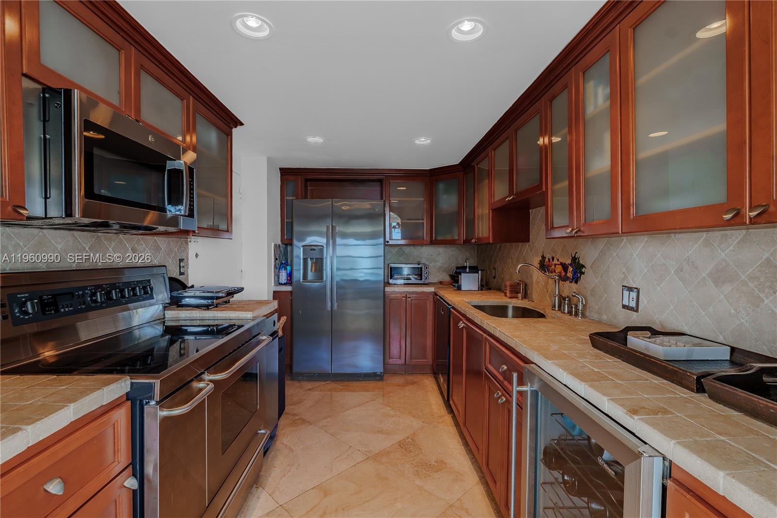 BRICKELL BISCAYNE CONDO - Residential Lease