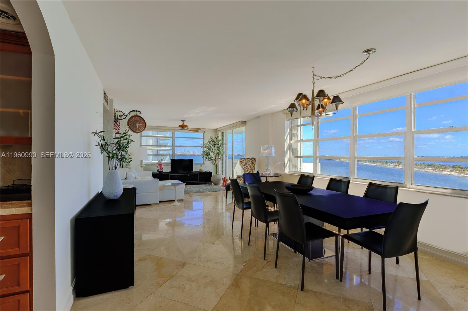 BRICKELL BISCAYNE CONDO - Residential Lease