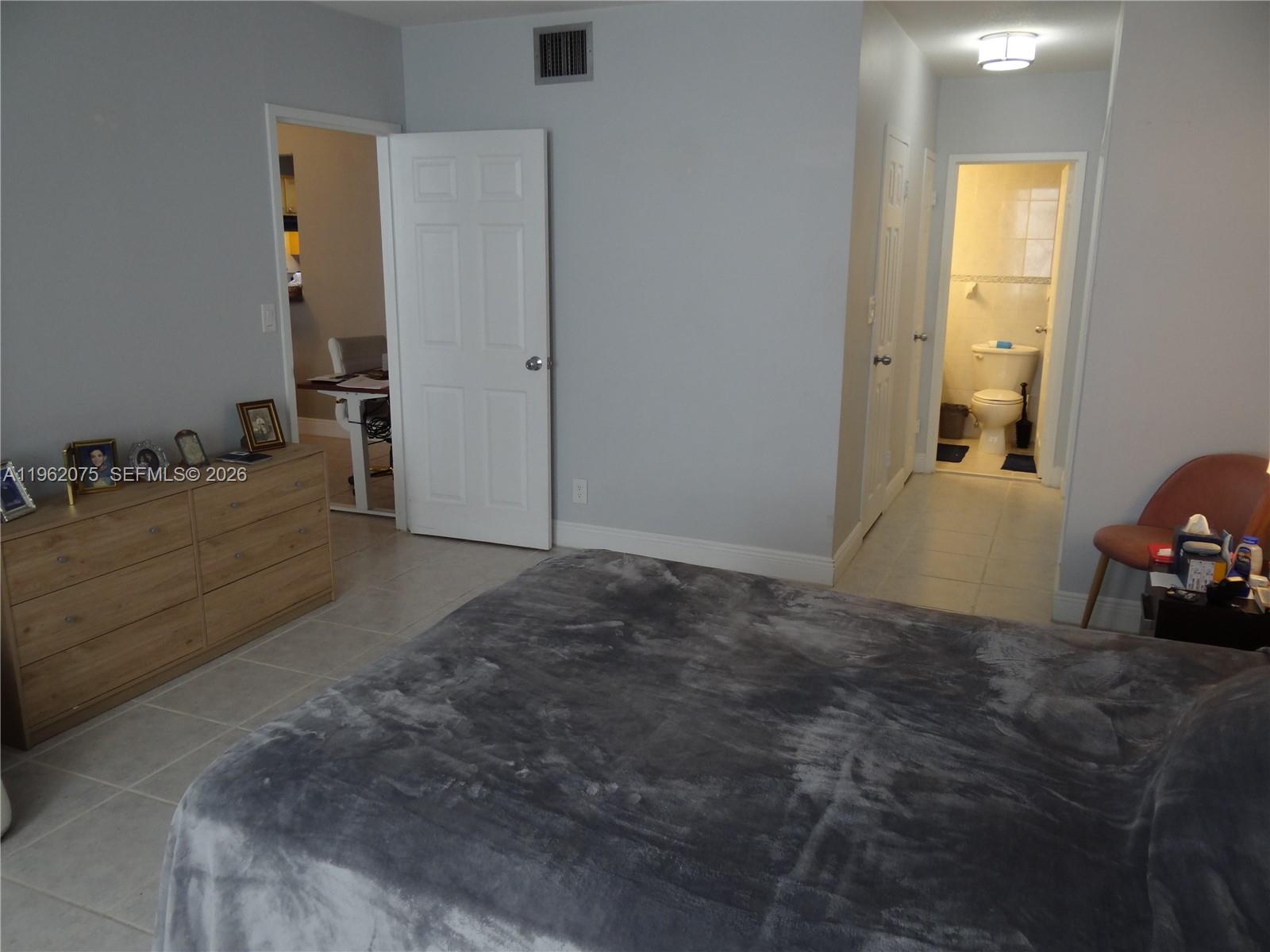 SEA AIR TOWERS CONDO - Residential