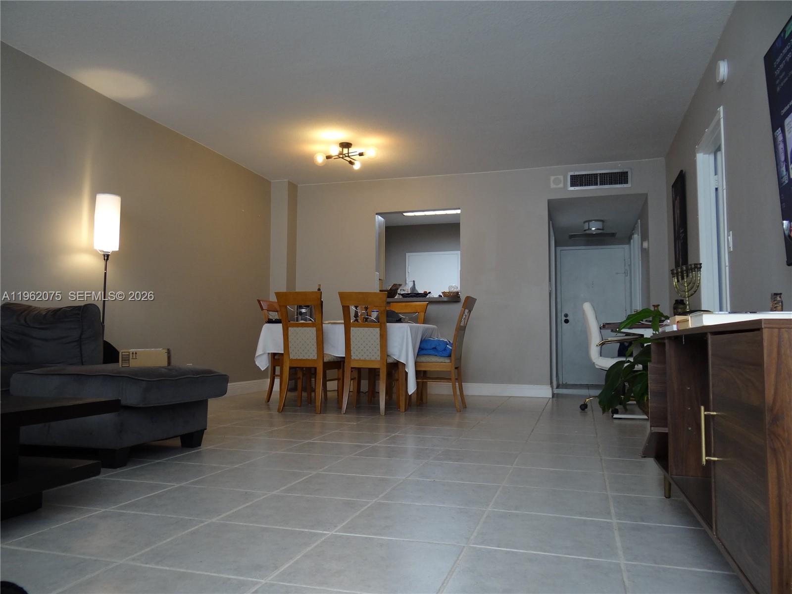 SEA AIR TOWERS CONDO - Residential