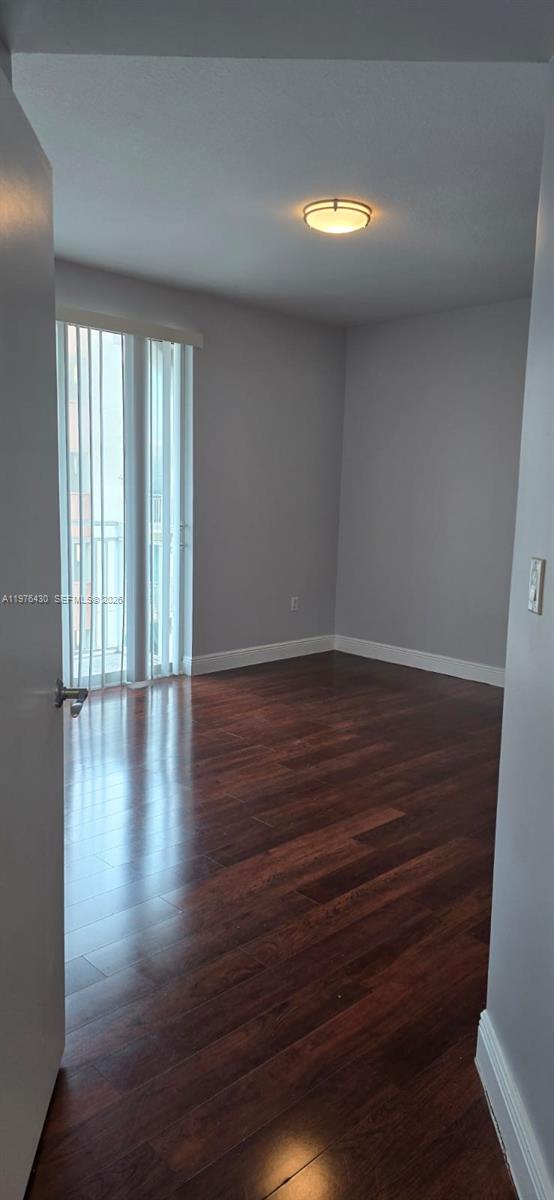 DOWNTOWN DADELAND CONDO N - Residential Lease