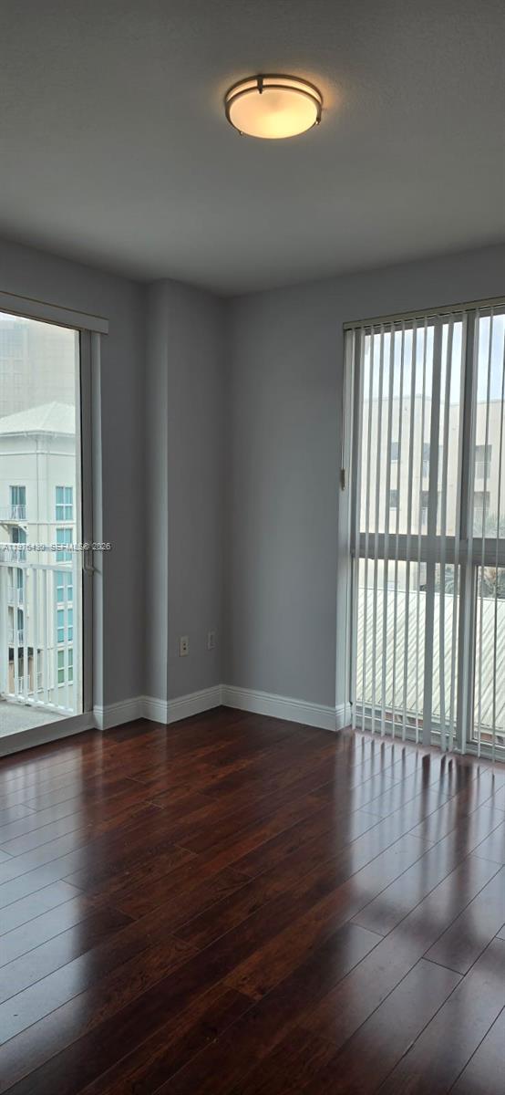 DOWNTOWN DADELAND CONDO N - Residential Lease