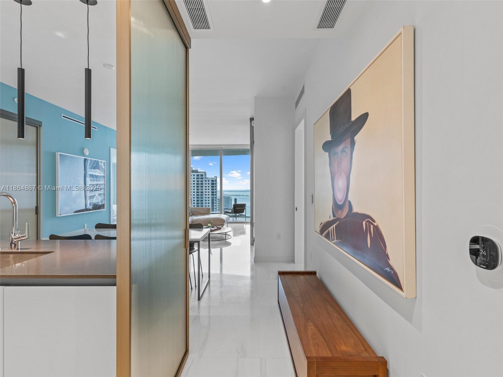 ASTON MARTIN RESIDENCES - Residential