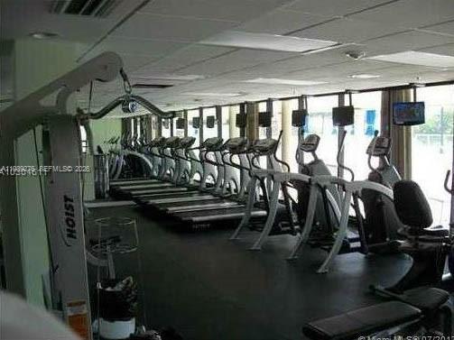 10185 Collins Ave 318