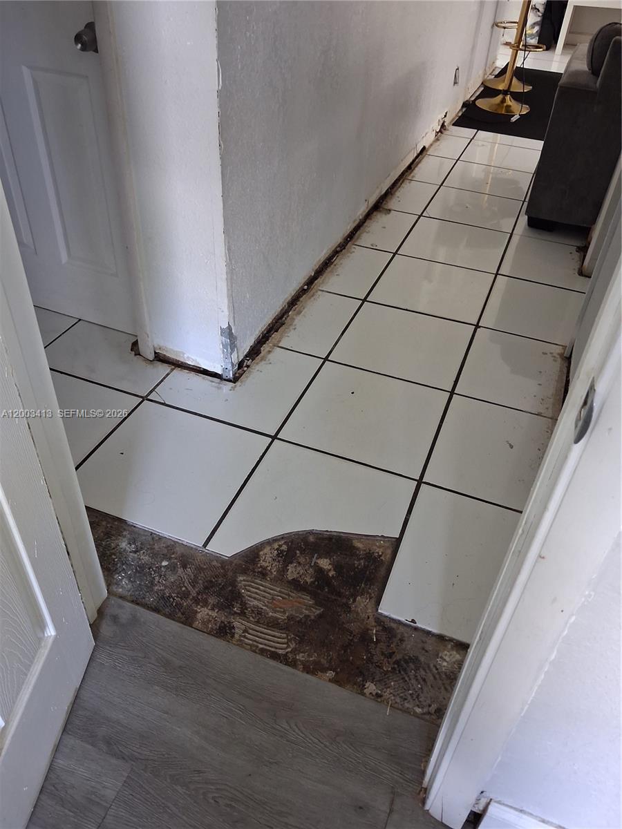 MIAMI PARK SEC 1 - Residential